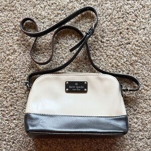 Kate Spade Two-Tone Crossbody Bag in Black and Cream